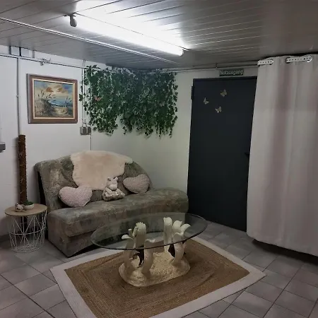 Chalet Le Du Puttelange-aux-Lacs